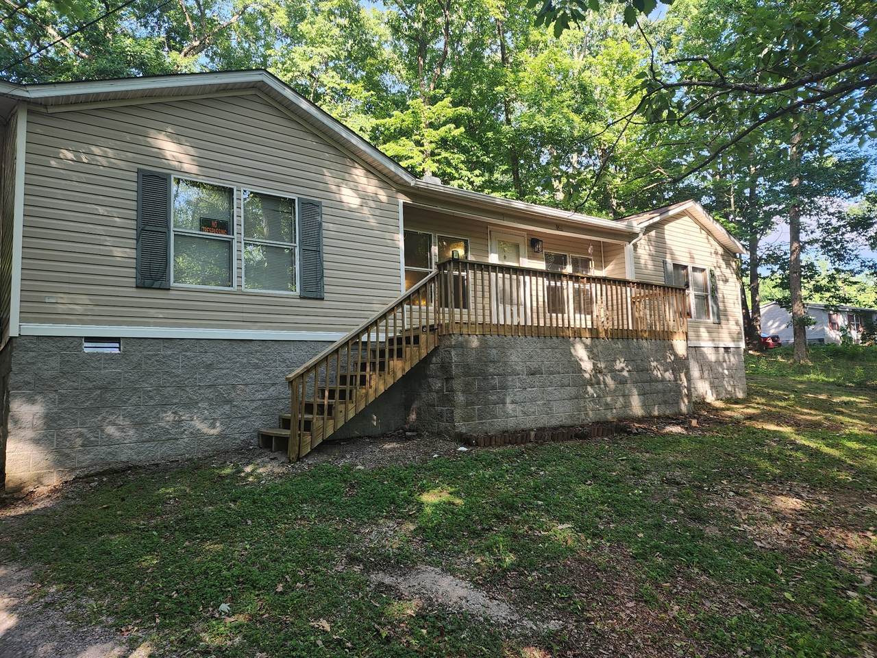 https://bt-photos.global.ssl.fastly.net/nashville/1280_boomver_1_RTC3175966-1.jpg