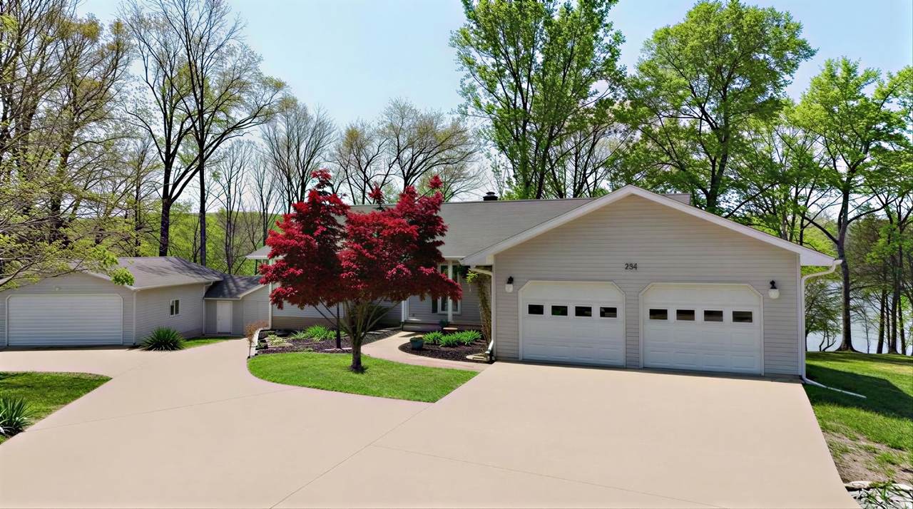251 Driftwood Dr - Photo 1