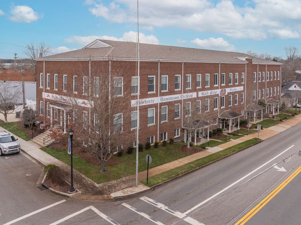 202A West College Street - Photo 1