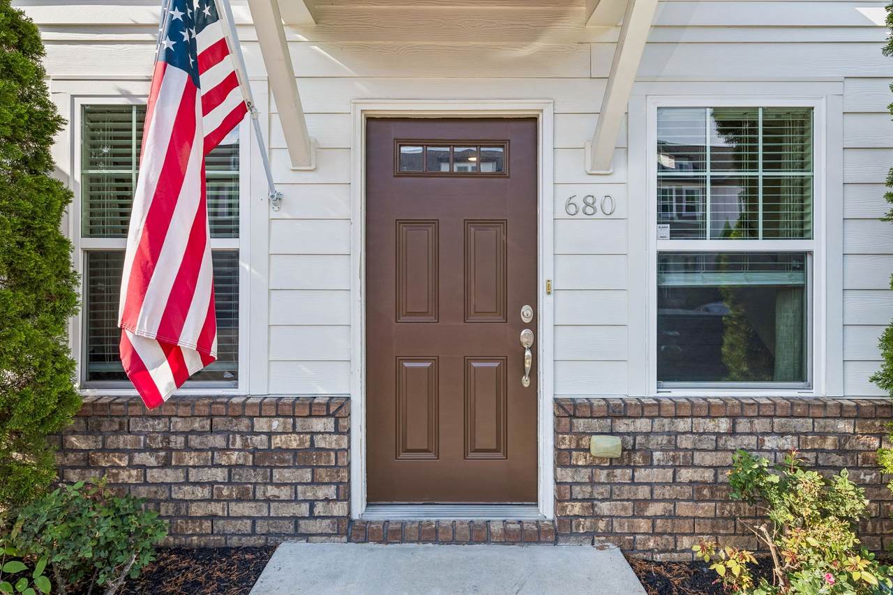 https://bt-photos.global.ssl.fastly.net/nashville/1280_boomver_1_RTC3176265-1.jpg