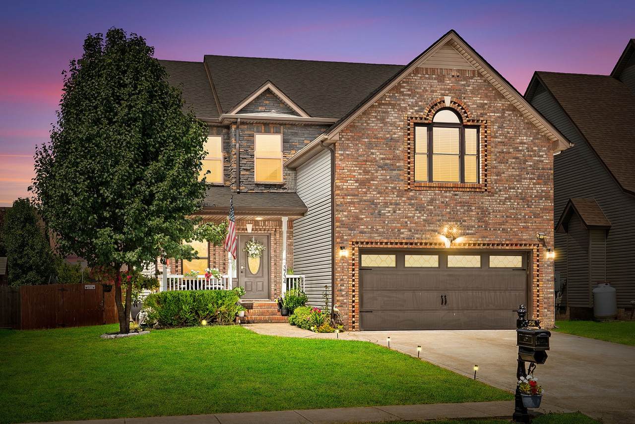 3734 Tradewinds Ter - Photo 1