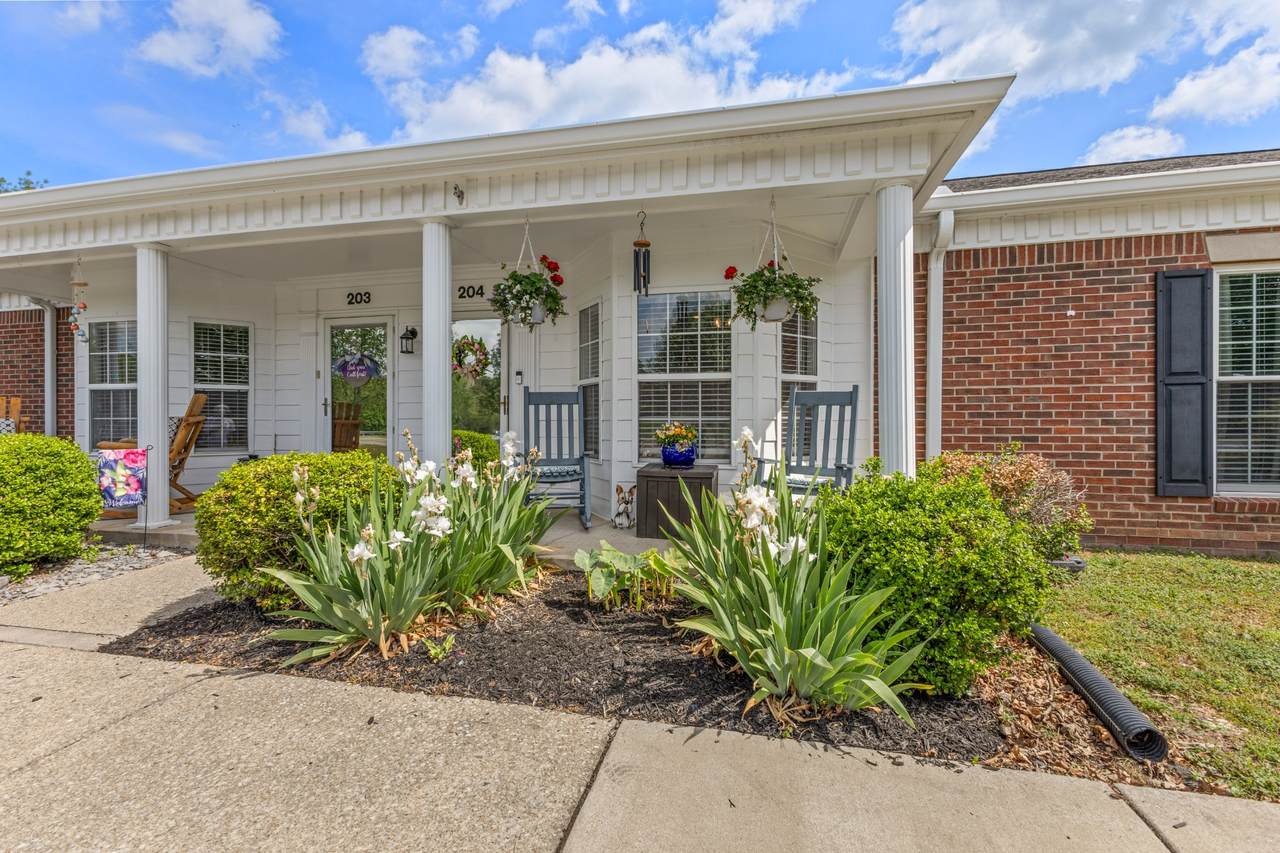 3010 Caldwell Rd - Photo 1