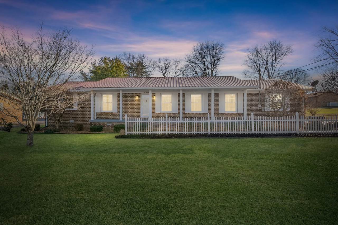 215 Hill St - Photo 1