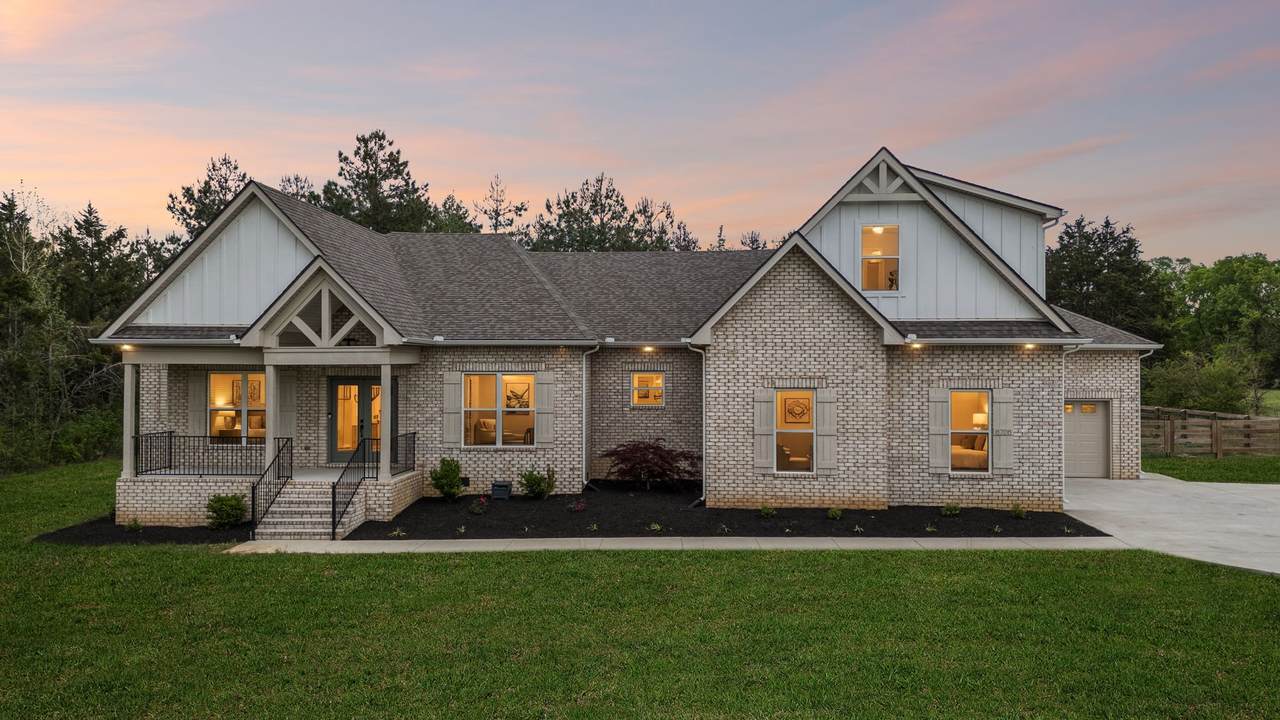 8708 Newtown Rd - Photo 1