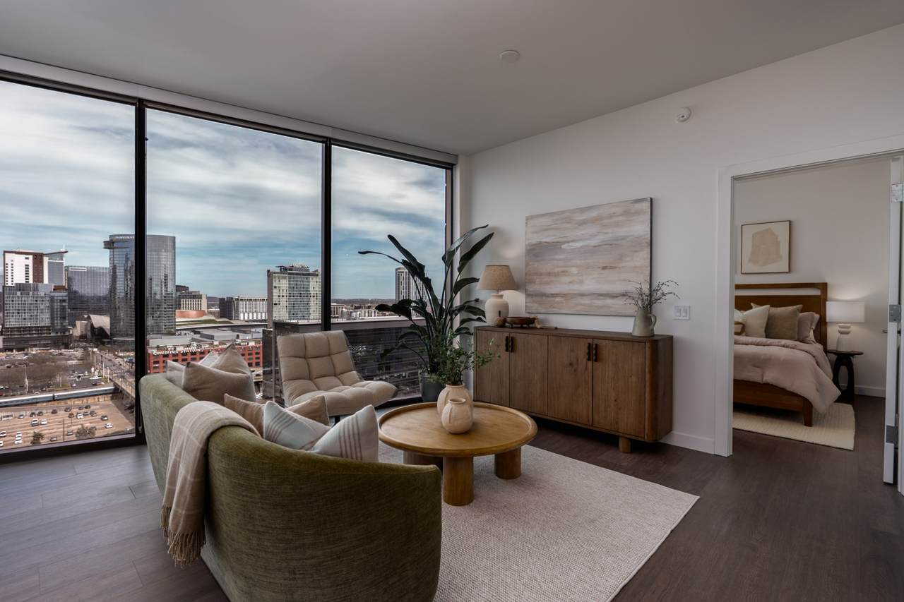 1212 Demonbreun St - Photo 1
