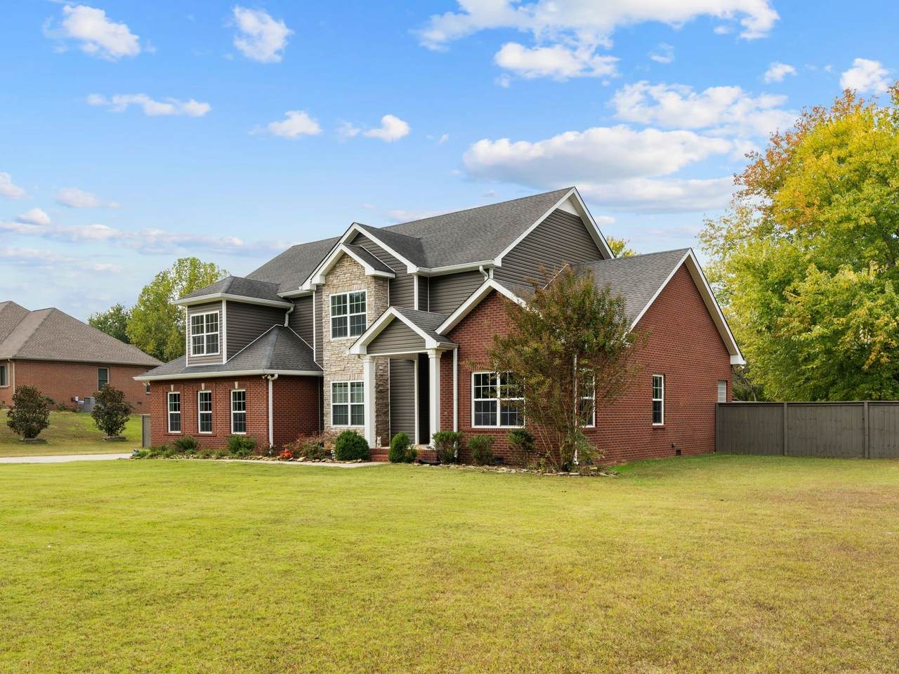 https://bt-photos.global.ssl.fastly.net/nashville/1280_boomver_1_RTC3177837-1.jpg