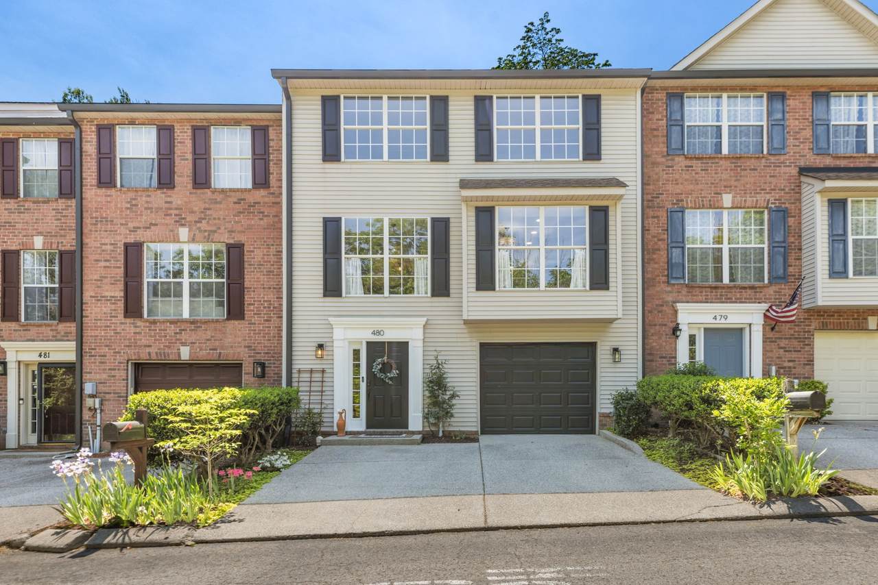 480 Huntington Ridge Dr - Photo 1