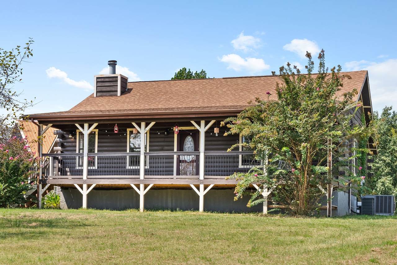 110 Jerry Smith Rd - Photo 1