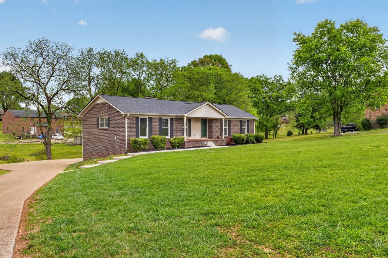 https://bt-photos.global.ssl.fastly.net/nashville/1280_boomver_1_RTC3177978-1.jpg