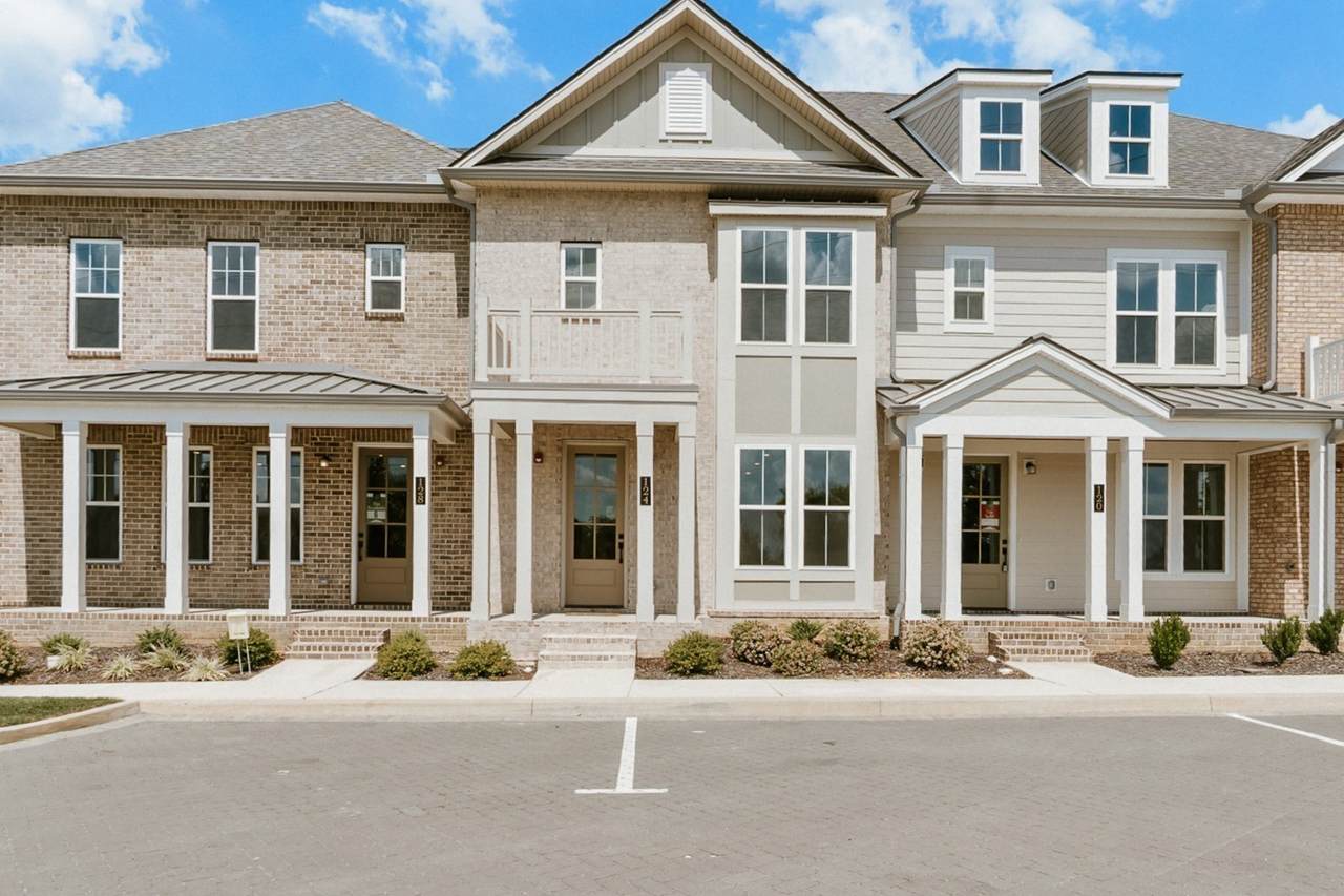 124 Nearwater Place - Photo 1