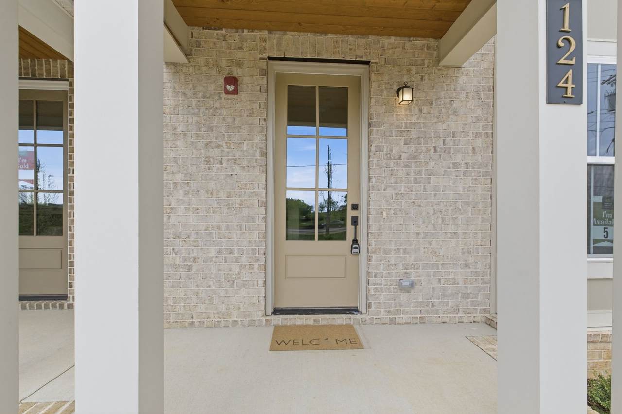 https://bt-photos.global.ssl.fastly.net/nashville/1280_boomver_1_RTC3178085-1.jpg