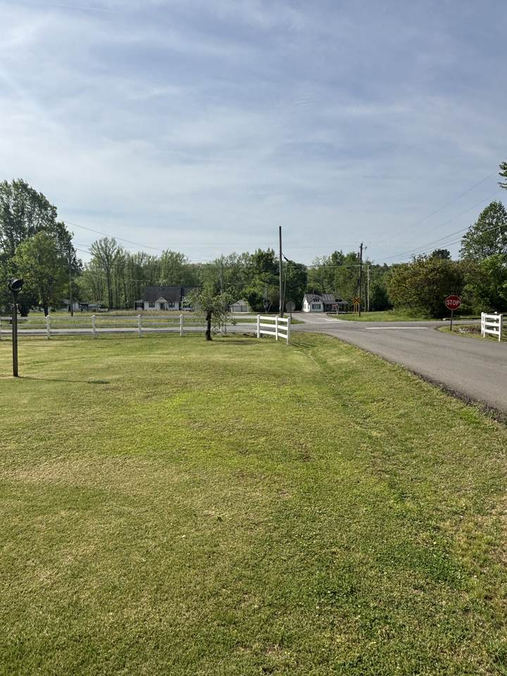 https://bt-photos.global.ssl.fastly.net/nashville/1280_boomver_1_RTC3178179-1.jpg