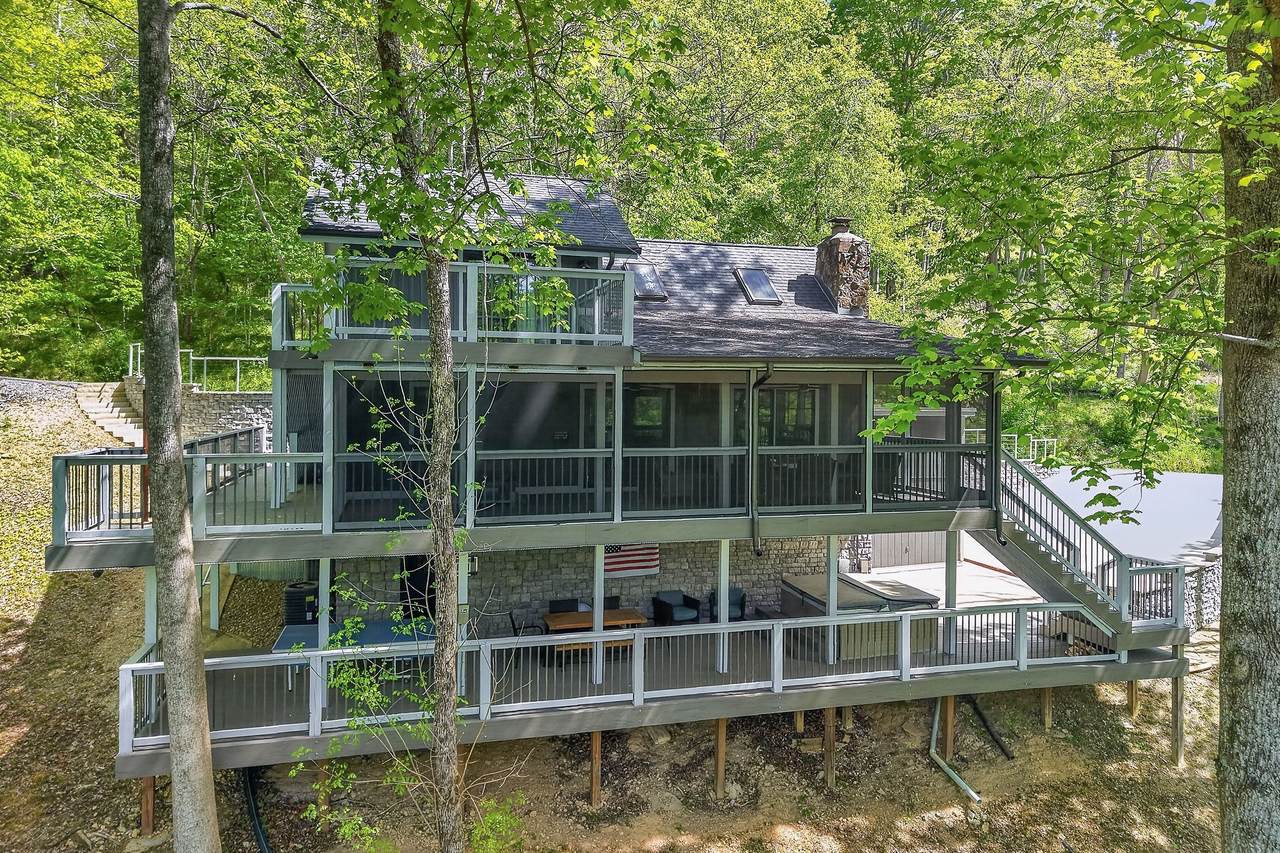 1097 Floating Mill Village Road - Photo 1