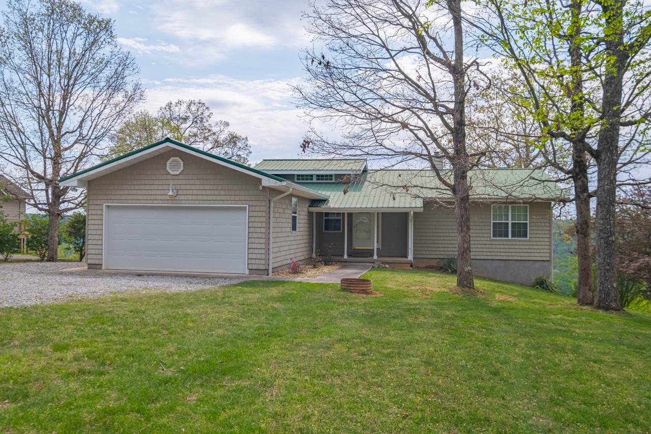 1927 Laurel Lake Dr - Photo 1