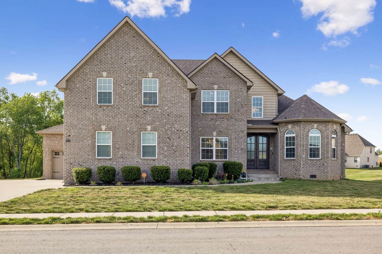 333 Clarabelle Ln - Photo 1