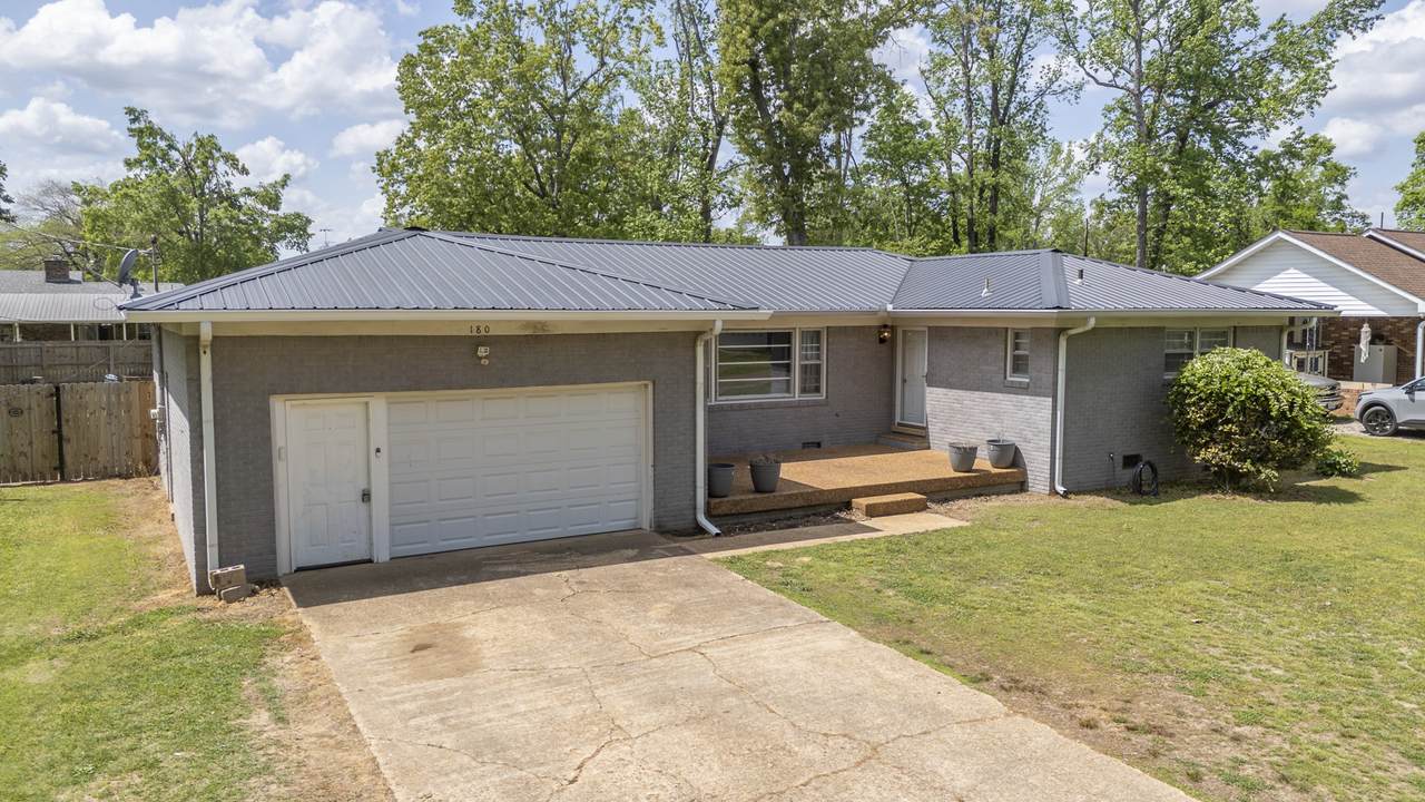 https://bt-photos.global.ssl.fastly.net/nashville/1280_boomver_1_RTC3178873-1.jpg