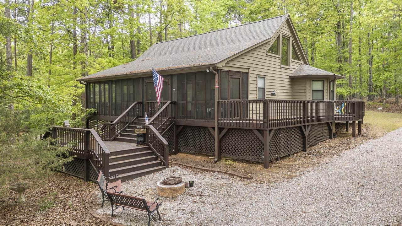 325 Murray Ln - Photo 1