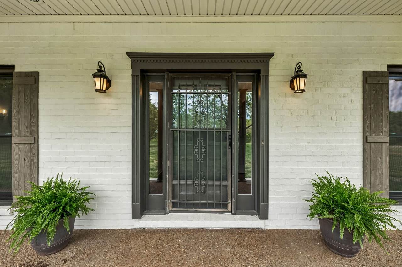 https://bt-photos.global.ssl.fastly.net/nashville/1280_boomver_1_RTC3178960-1.jpg