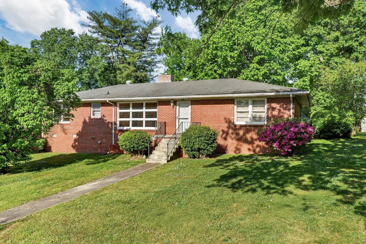 708 Morningside Dr - Photo 1