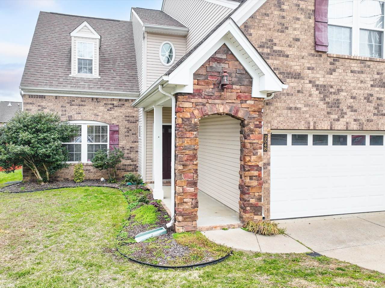https://bt-photos.global.ssl.fastly.net/nashville/1280_boomver_1_RTC3179048-1.jpg