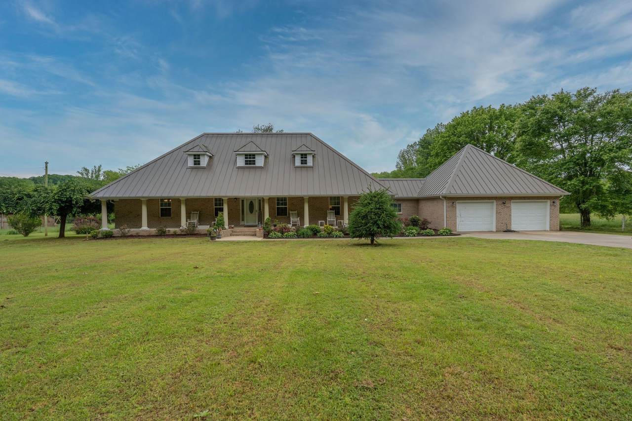 8276 Middle Butler Rd - Photo 1