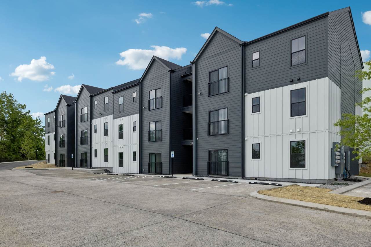 3000 Edwin Way - Photo 1