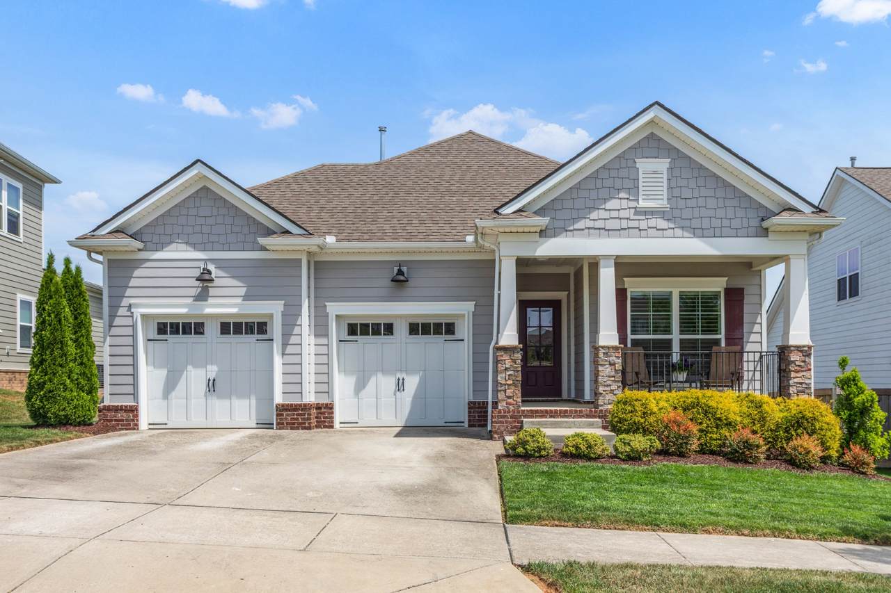 928 Carraway Ln - Photo 1