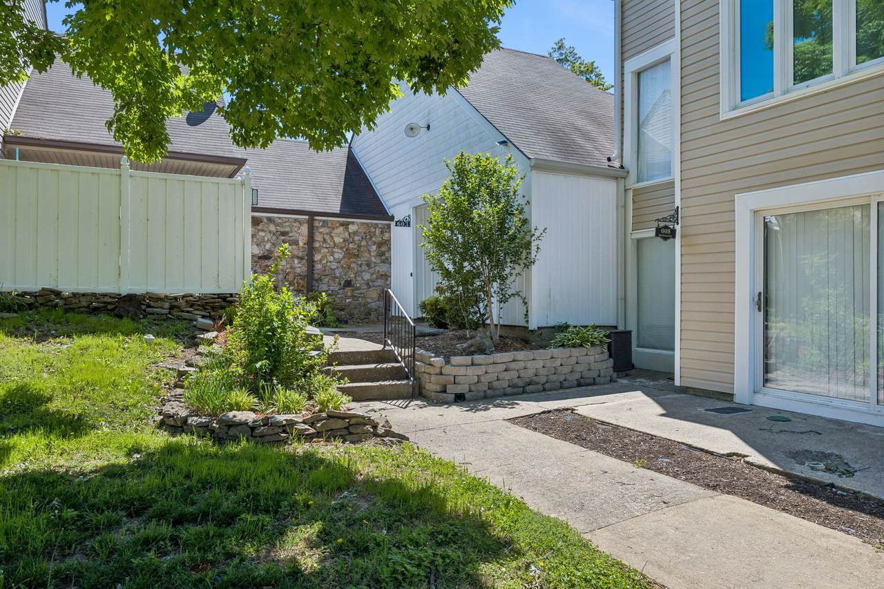 603 Rockwood Dr - Photo 1