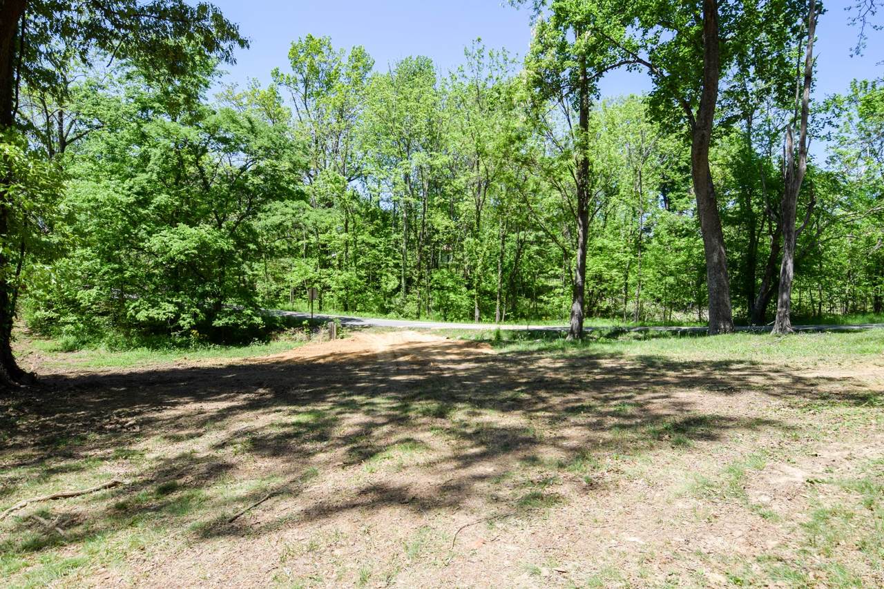 https://bt-photos.global.ssl.fastly.net/nashville/1280_boomver_1_RTC3181425-1.jpg