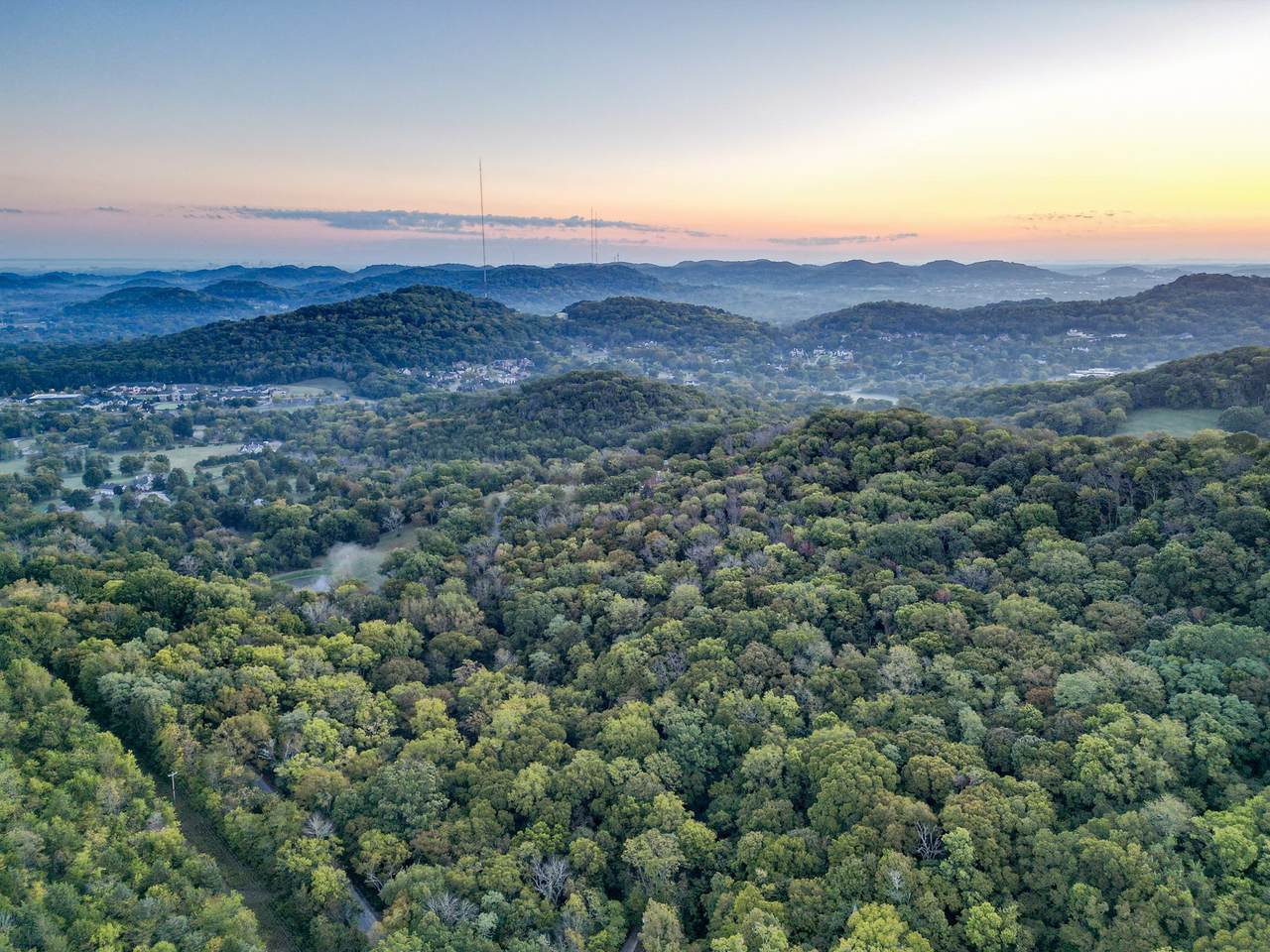 https://bt-photos.global.ssl.fastly.net/nashville/1280_boomver_1_RTC3181467-1.jpg