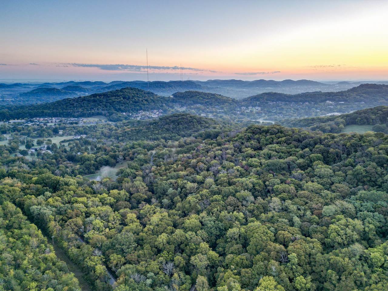 https://bt-photos.global.ssl.fastly.net/nashville/1280_boomver_1_RTC3181471-1.jpg