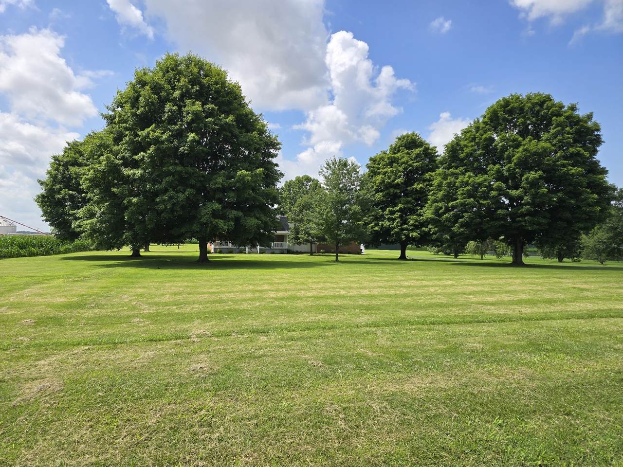 https://bt-photos.global.ssl.fastly.net/nashville/1280_boomver_1_RTC3182087-1.jpg