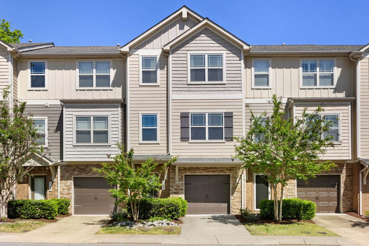 1155 Woodbury Falls Ct - Photo 1