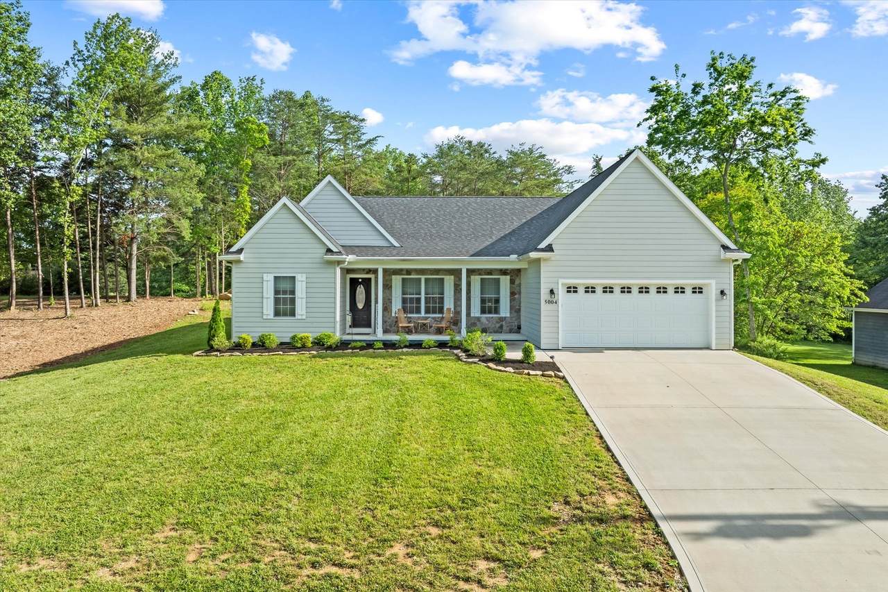 5004 Curtis Way - Photo 1