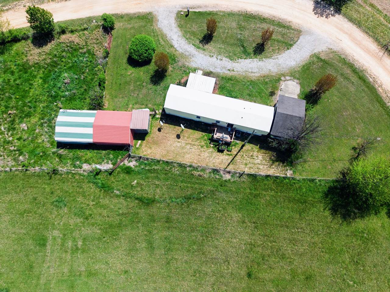 https://bt-photos.global.ssl.fastly.net/nashville/1280_boomver_1_RTC3182435-1.jpg
