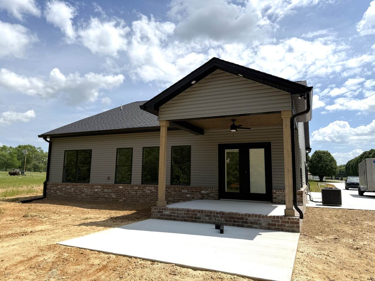 https://bt-photos.global.ssl.fastly.net/nashville/1280_boomver_1_RTC3182460-1.jpg