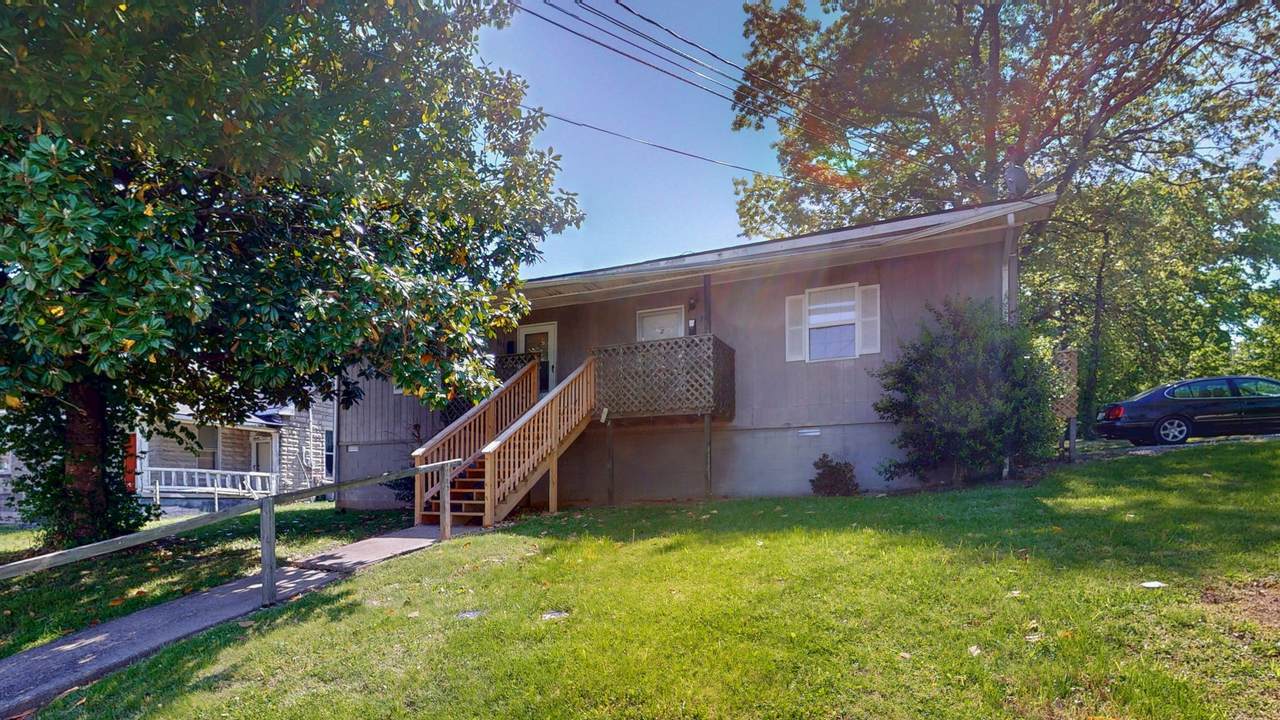 314 Thompson St - Photo 1