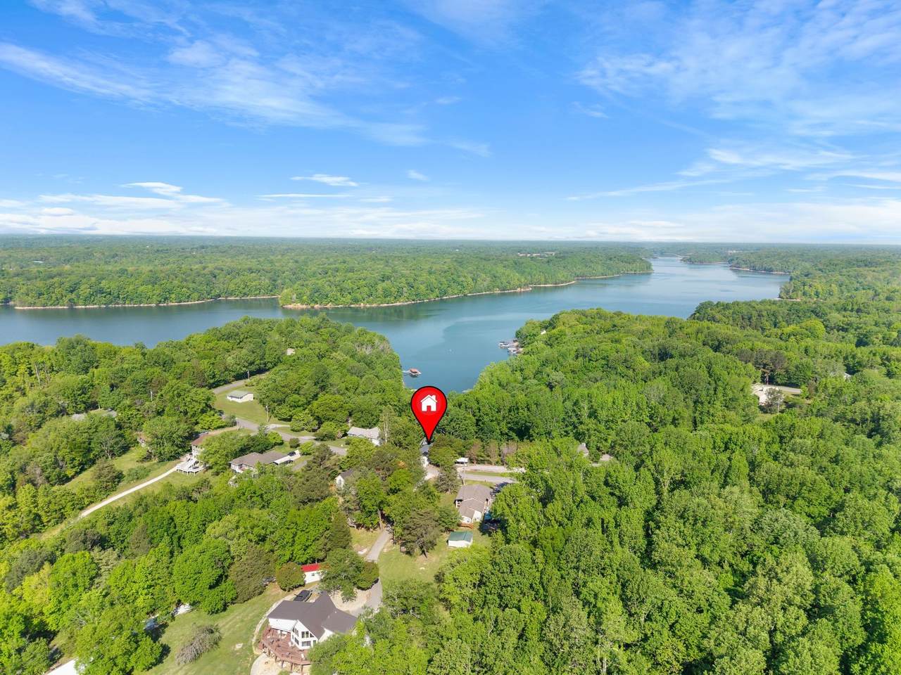 1552 Damron Rd - Photo 1