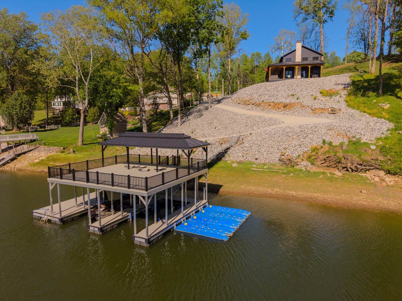 139 River Oaks Dr - Photo 1