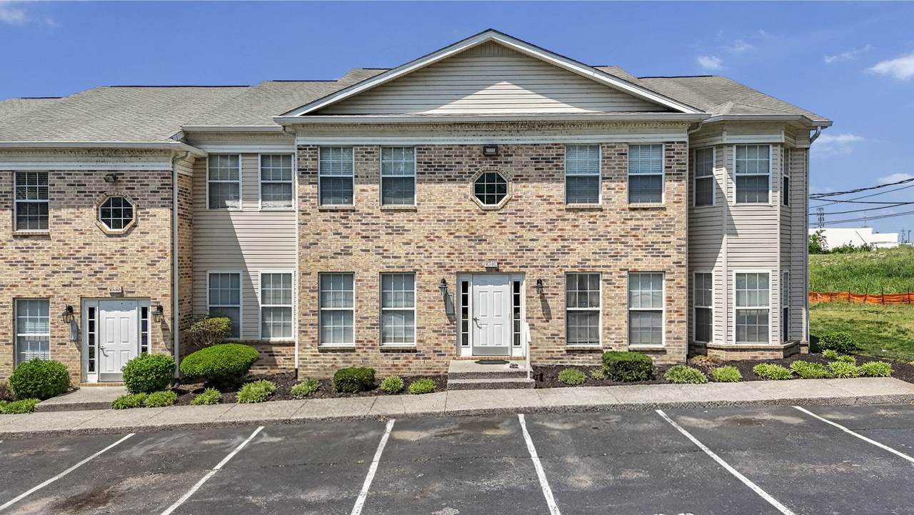 907 Churchill Xing - Photo 1