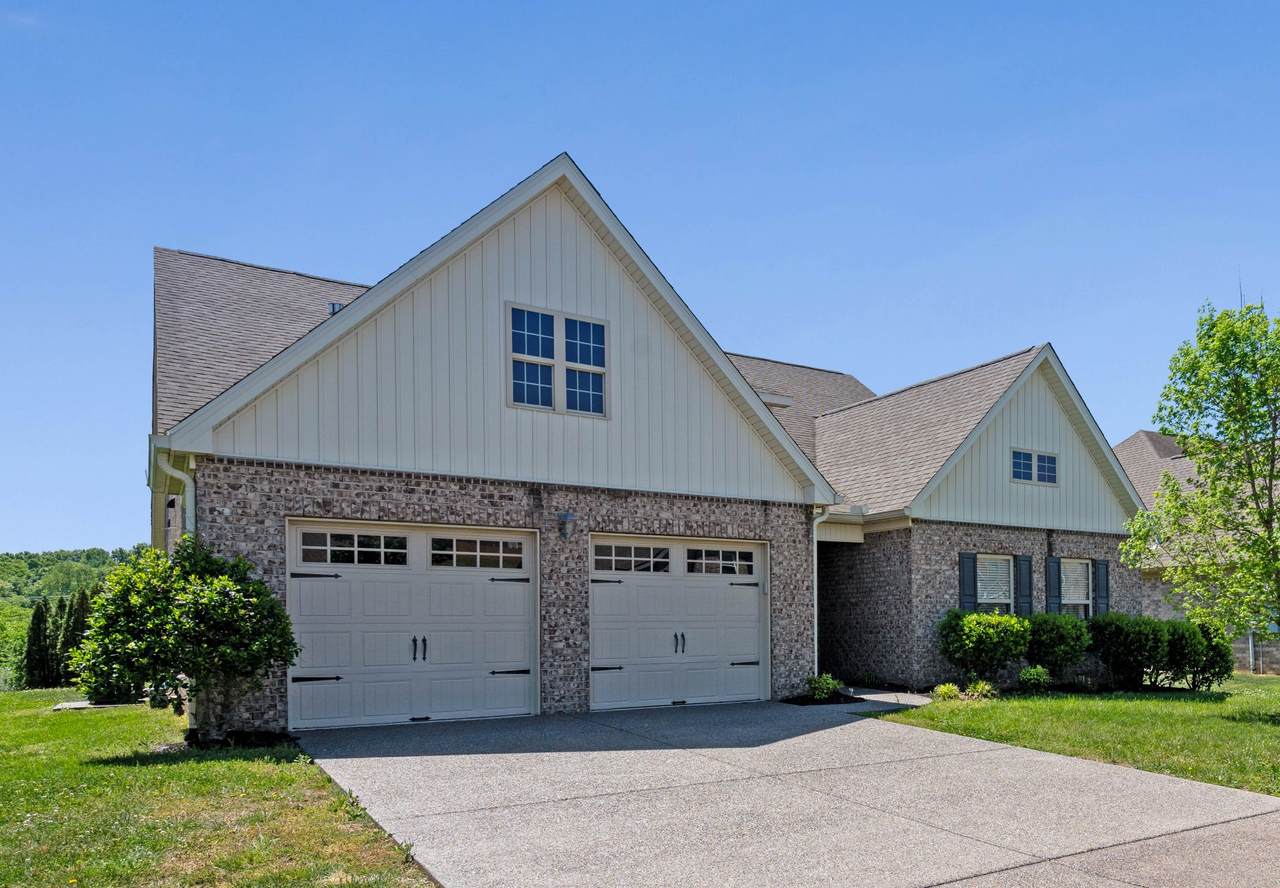168 Meandering Dr - Photo 1