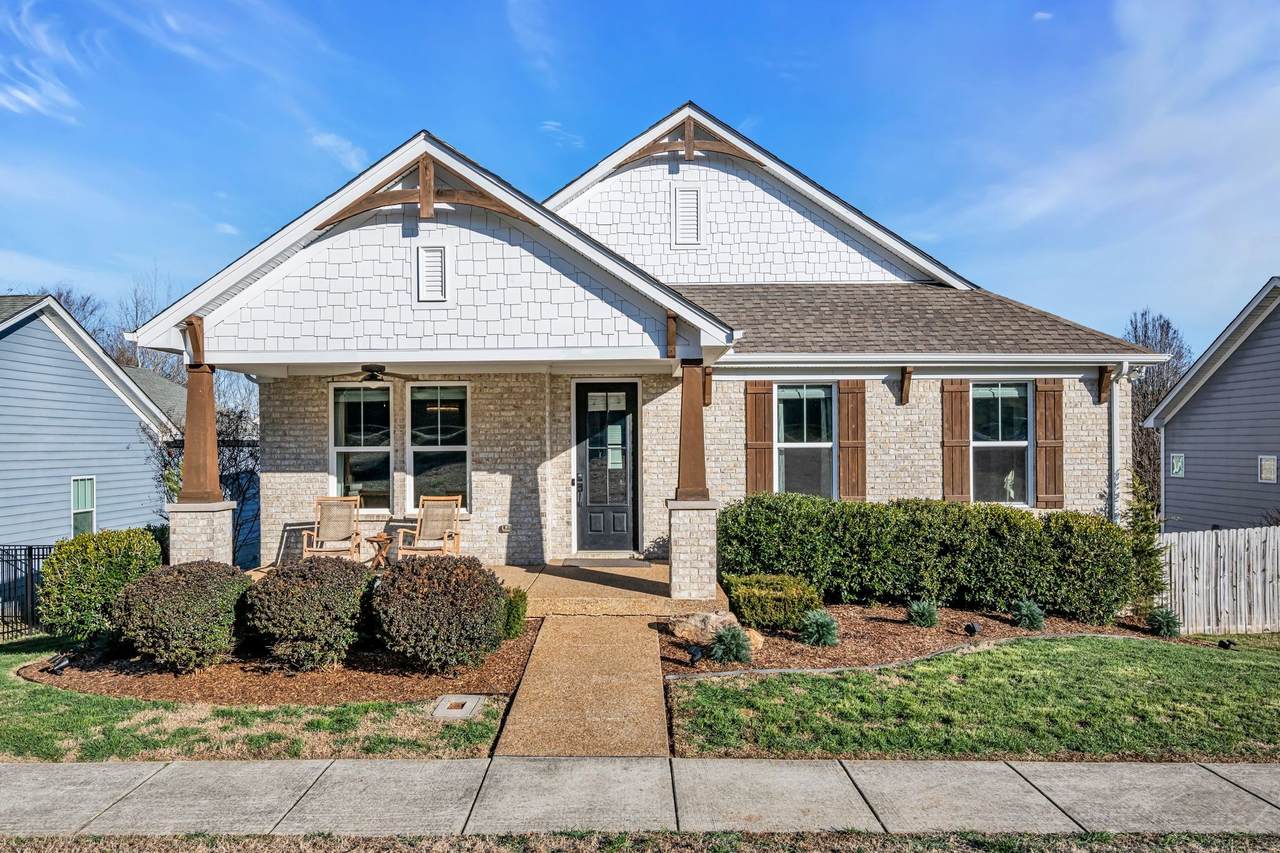 111 Ellersly Way - Photo 1
