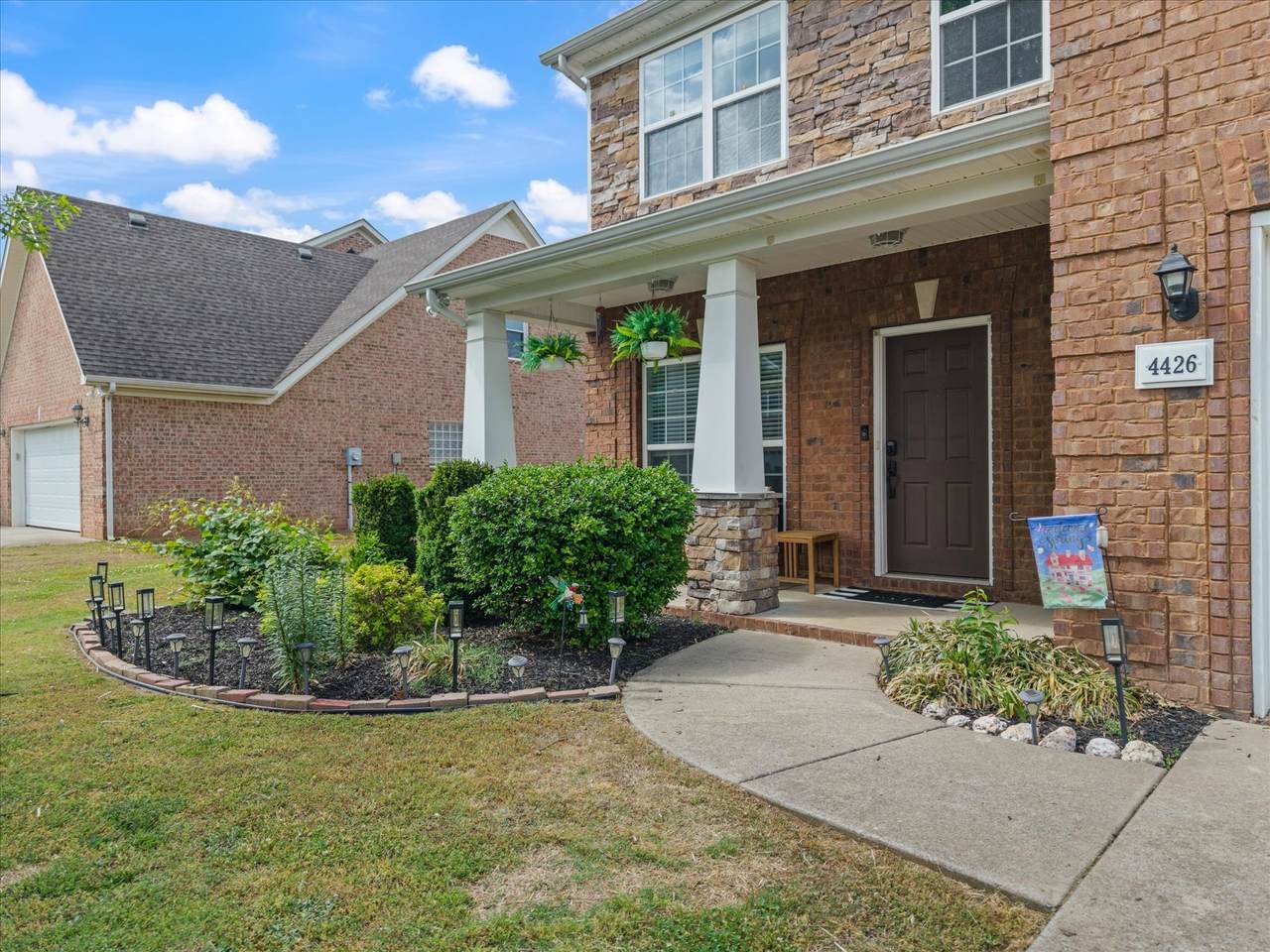 https://bt-photos.global.ssl.fastly.net/nashville/1280_boomver_1_RTC3182946-1.jpg