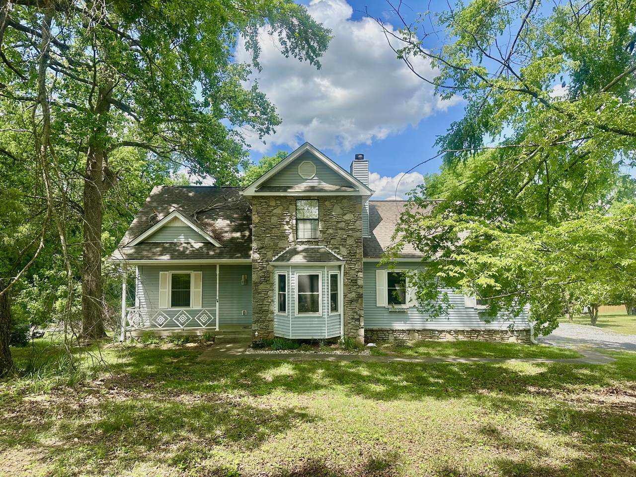 https://bt-photos.global.ssl.fastly.net/nashville/1280_boomver_1_RTC3183007-1.jpg