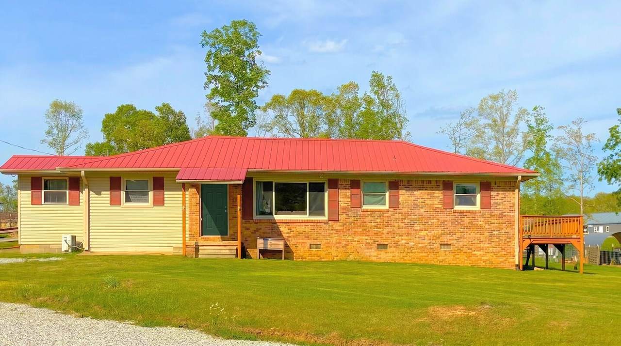 2539 Chisholm Rd - Photo 1