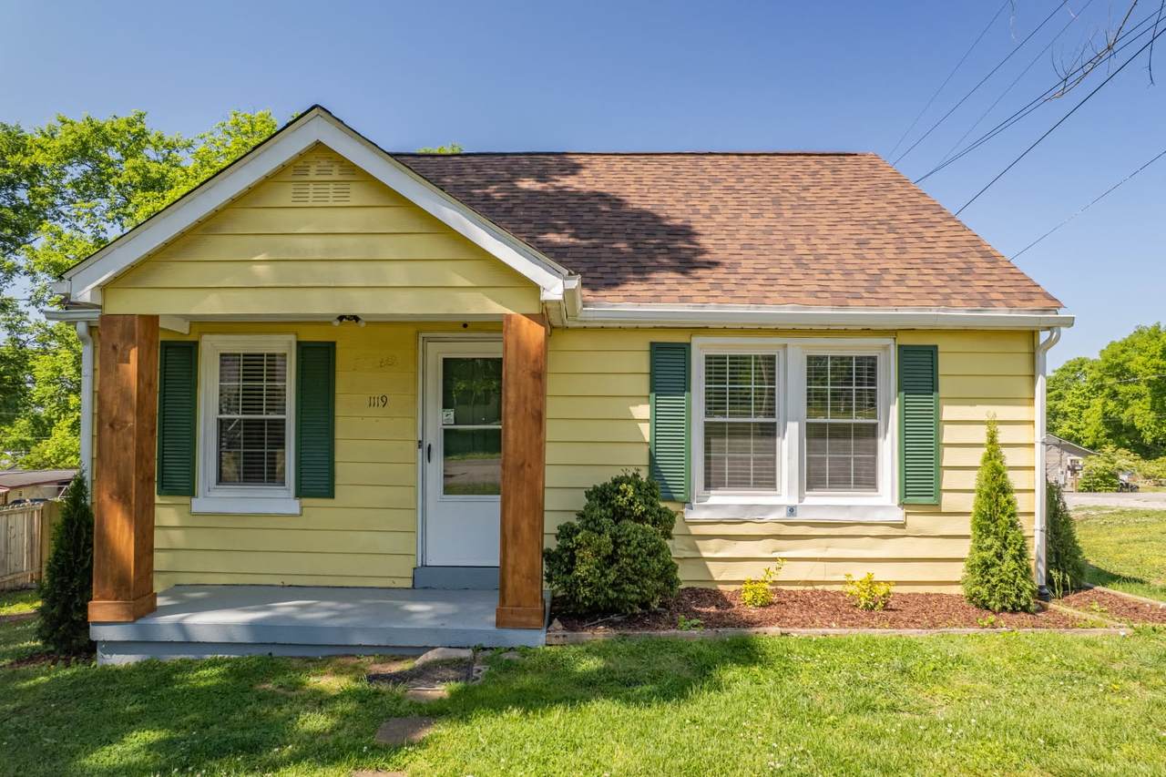1119 Morningside Dr - Photo 1