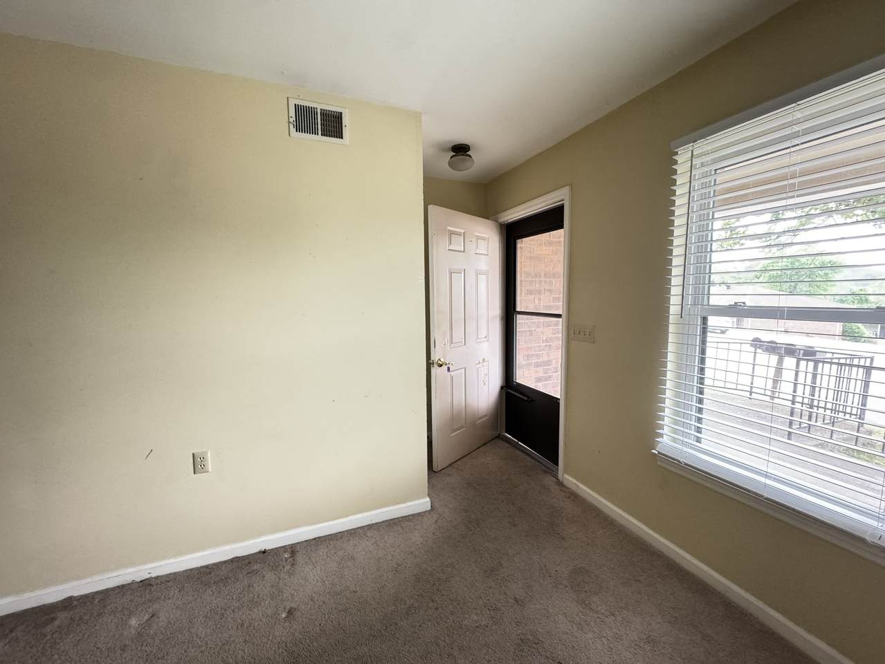 https://bt-photos.global.ssl.fastly.net/nashville/1280_boomver_1_RTC3183165-1.jpg