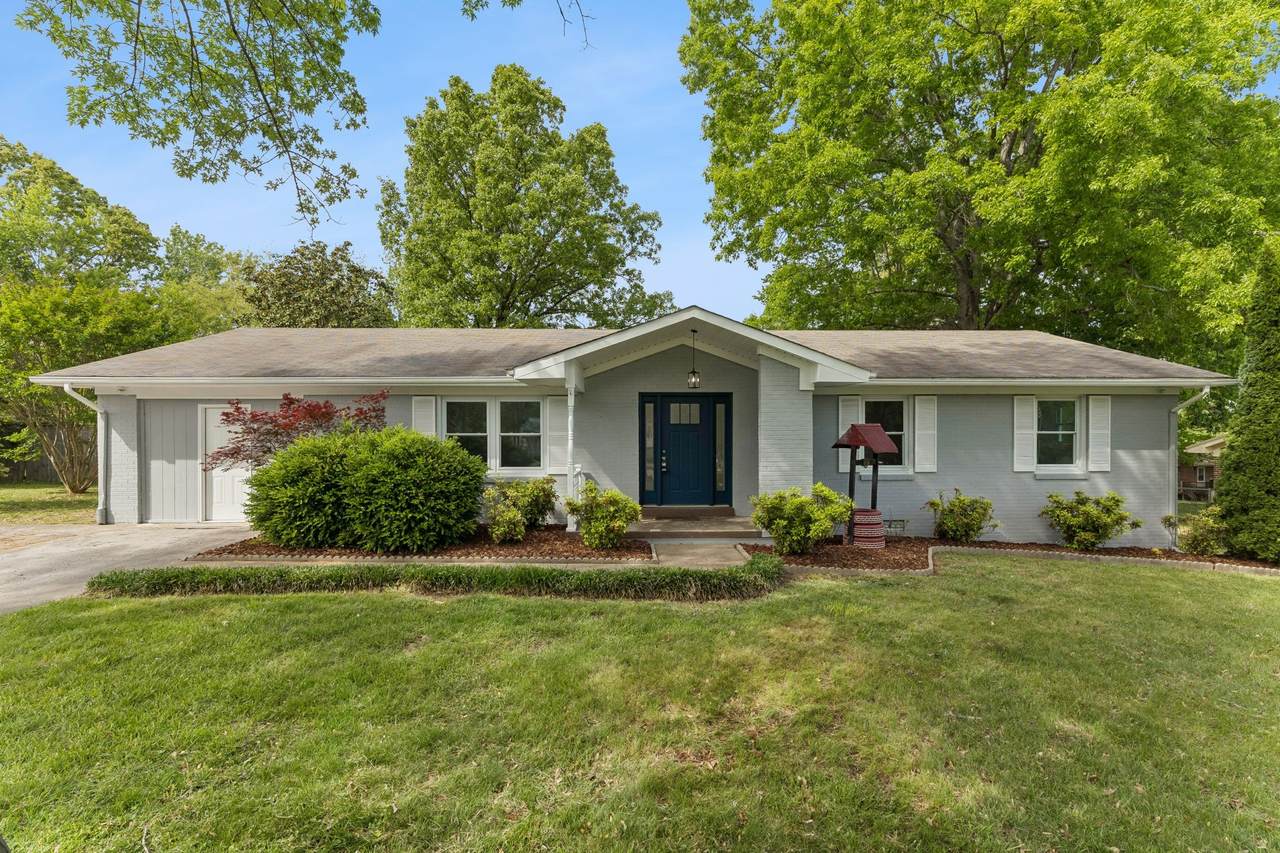 1612 Whippoorwill Dr - Photo 1