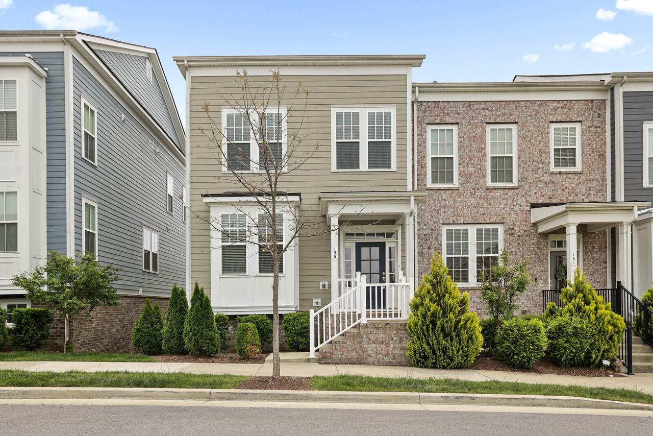 159 Burkitt Commons Ave - Photo 1