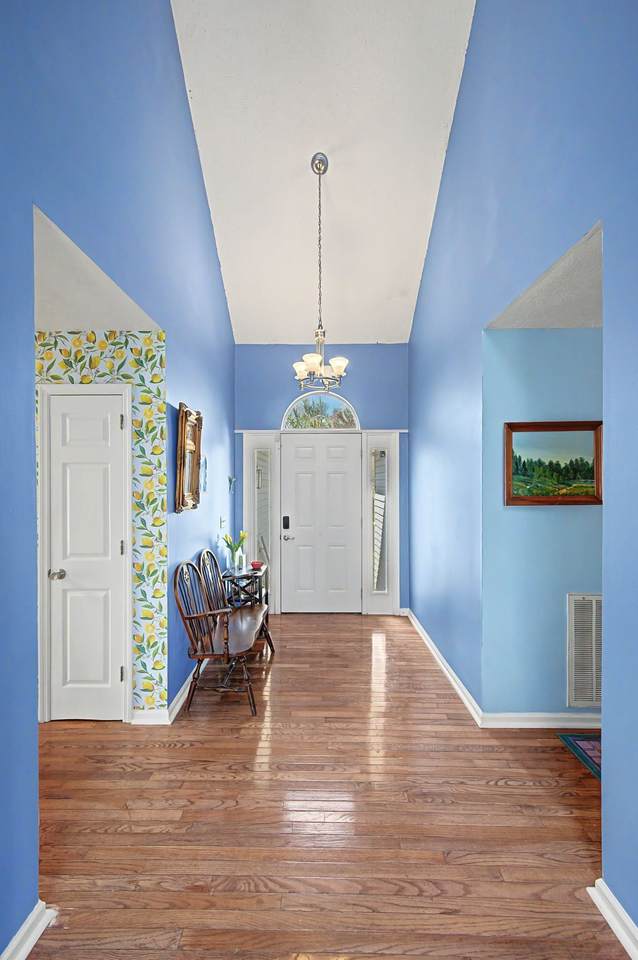 https://bt-photos.global.ssl.fastly.net/nashville/1280_boomver_1_RTC3183314-1.jpg